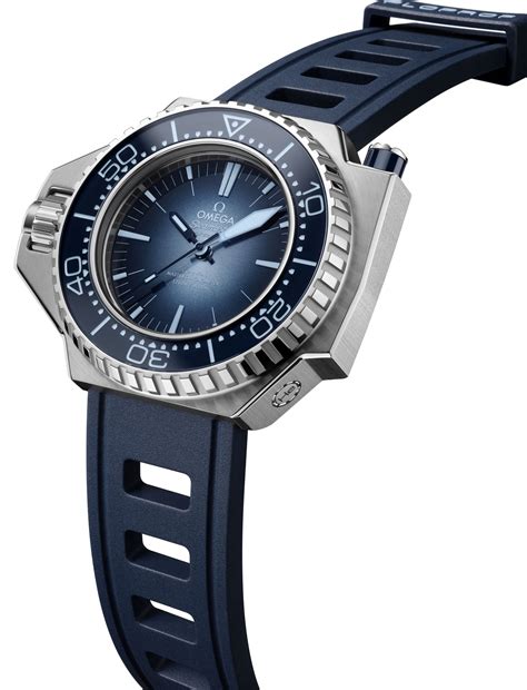 omega ploprof submersible.